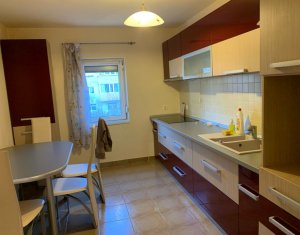Sale apartment 4 rooms in Cluj-napoca, zone Plopilor