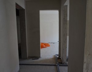 Vanzare apartament 3 camere, terasa de 20 mp, zona Valea Garbaului