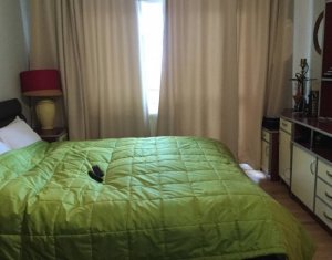 Vanzare  apartament cu 4 camere in Marasti