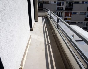 Vanzare apartament 3 camere, Gheorgheni, super finisat, terasa 61 mp, garaj