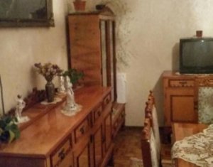 Appartement 4 chambres à vendre dans Cluj-napoca, zone Manastur