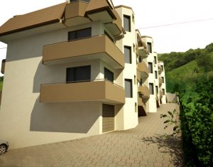 Apartament in vila, 3 camere, etaj 1, in spate la Vivo, Floresti