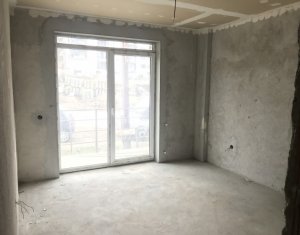 Appartement 3 chambres à vendre dans Floresti