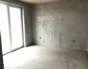 Appartement 3 chambres à vendre dans Floresti