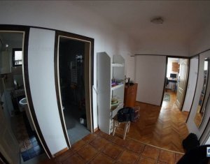 Vanzare apartament cu 4 camere, confort sporit, Zorilor