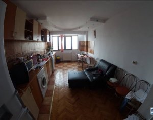 Vanzare apartament cu 4 camere, confort sporit, Zorilor