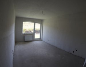 Apartament 1 camera, decomandat, 42 mp, cu CF, Baciu, zona Primariei