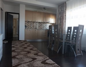 Apartment 3 rooms for sale in Floresti