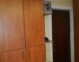 Apartament de 2 camere, decomandat, Baciu