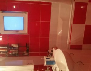 Apartament de 2 camere, decomandat, Baciu