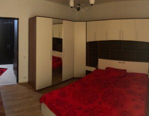 Pret redus!!! Apartament 3 camere, etajul 2, in Floresti, strada Porii