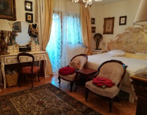 Vanzare apartament de 2 camere, strada Titulescu 