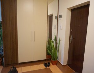 Apartment 1 rooms for sale in Floresti