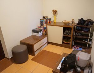 Vanzare apartament cu o camera, strada Florilor, Floresti 