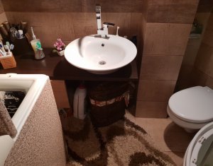 Appartement 4 chambres à vendre dans Cluj-napoca, zone Manastur