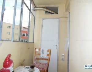 Appartement 3 chambres à vendre dans Cluj-napoca, zone Manastur