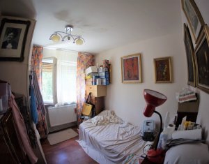 Apartment 4 rooms for sale in Cluj-napoca, zone Manastur