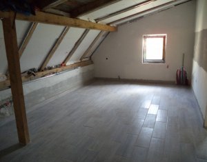 Appartement 3 chambres à vendre dans Floresti