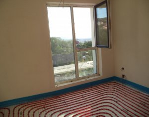 Apartament 3 camere, panormama superba, zona Vivo, Floresti