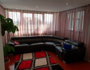 Apartament 4 camere in vila, 142 mp, teren 215 mp, mobilat lux, Dambul Rotund