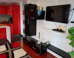 Apartament 4 camere in vila, 142 mp, teren 215 mp, mobilat lux, Dambul Rotund