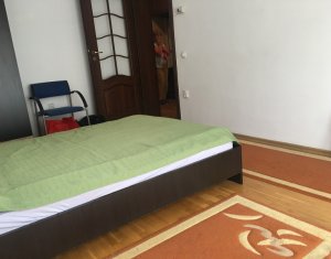 Vanzare apartament 2 camere, decomandat, situat in Floresti, zona Porii