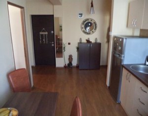 Apartament de vanzare, 2 camere, decomandat, zona Cetatii, Floresti