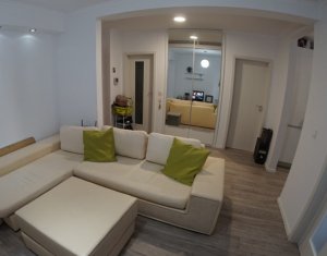 Vanzare apartament 3 camere, modern, zona Iulius Mall