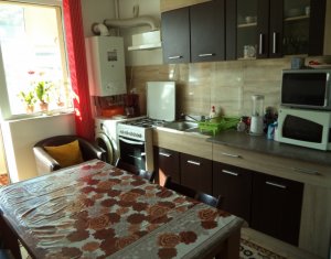 Apartament de vanzare, 1 camera, decomandat, zona Eroilor, Floresti