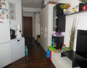 Vanzare apartament cu 3 camere, mobilat si utilat, Floresti, zona Raiffeisen