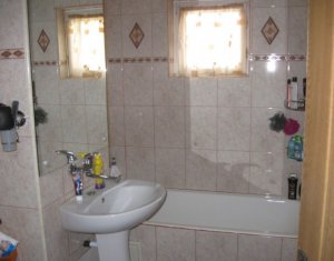 Vanzare apartament cu 3 camere in Manastur, zona Big, etaj 1