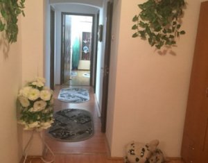 Appartement 3 chambres à vendre dans Cluj-napoca, zone Manastur