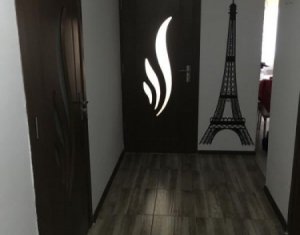 Vindem apartament 2 camere, decomandat, zona Stejarului, Floresti