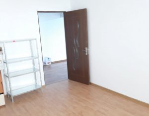 Vindem apartament 3 camere, finisat, zona Stejarului, Floresti