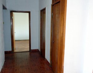 Vanzare apartament 4 camere, Gheorgheni, zona Interservisan
