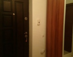 Vanzare apartament 51 mp utili, 30 mp teren privat si garaj subteran 