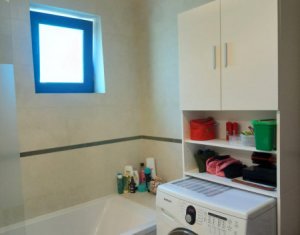 Vanzare apartament 51 mp utili, 30 mp teren privat si garaj subteran 