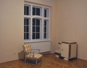 Apartament 3 camere, in vila, Ultracentral, zona strazii Emil Racovita