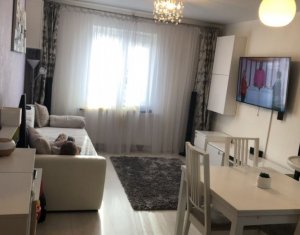 Vindem apartament cu 3 camere, decomandat, finisat, mobilat, utilat, zona Gruia