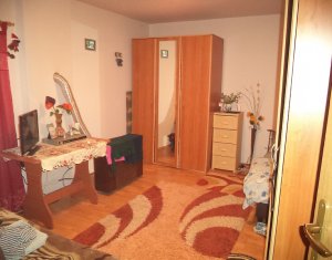 Apartament cu 3 camere, zona semicentrala, Calea Turzii