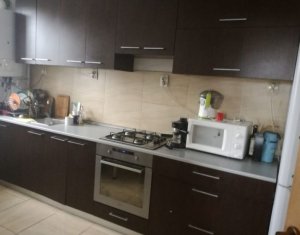 Vanzare apartament in zona Petrom, Baciu, 47000 euro, negociabil