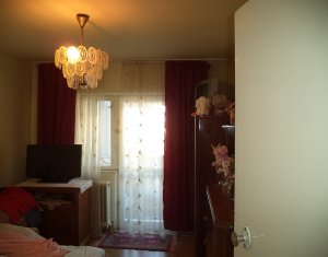 Vanzare apartament de 3 camere, etaj intermediar, Romstal Marasti