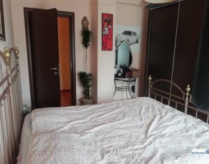 Apartament de vanzare, 3 camere, 108 mp, zona deosebita, Andrei Muresanu