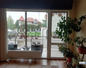 Apartament de vanzare, 3 camere, 108 mp, zona deosebita, Andrei Muresanu