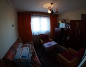 Vanzare apartament cu 2 camere decomandat in Manastur, str. Primaverii