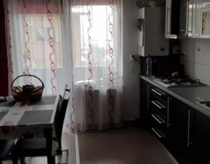 Vanzare apartament 3 camere, situat in Floresti, zona Terra
