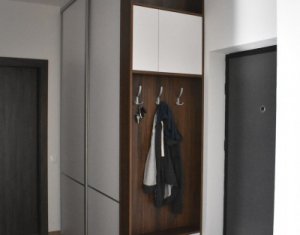 Apartament decomandat, etaj intermediar, parcare subterana, Borhanci