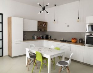 Vanzare apartament 5 camere in Cluj-napoca, zona Gara