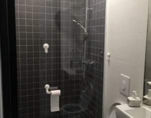 Appartement 5 chambres à vendre dans Cluj-napoca, zone Gara