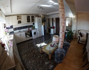 Apartament 3 camere, decomandat, vedere panoramica, Grigorescu